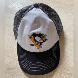 Pittsburg Penguins Hockey SnapBack Sports Hat Yellow Black White One Size Adult